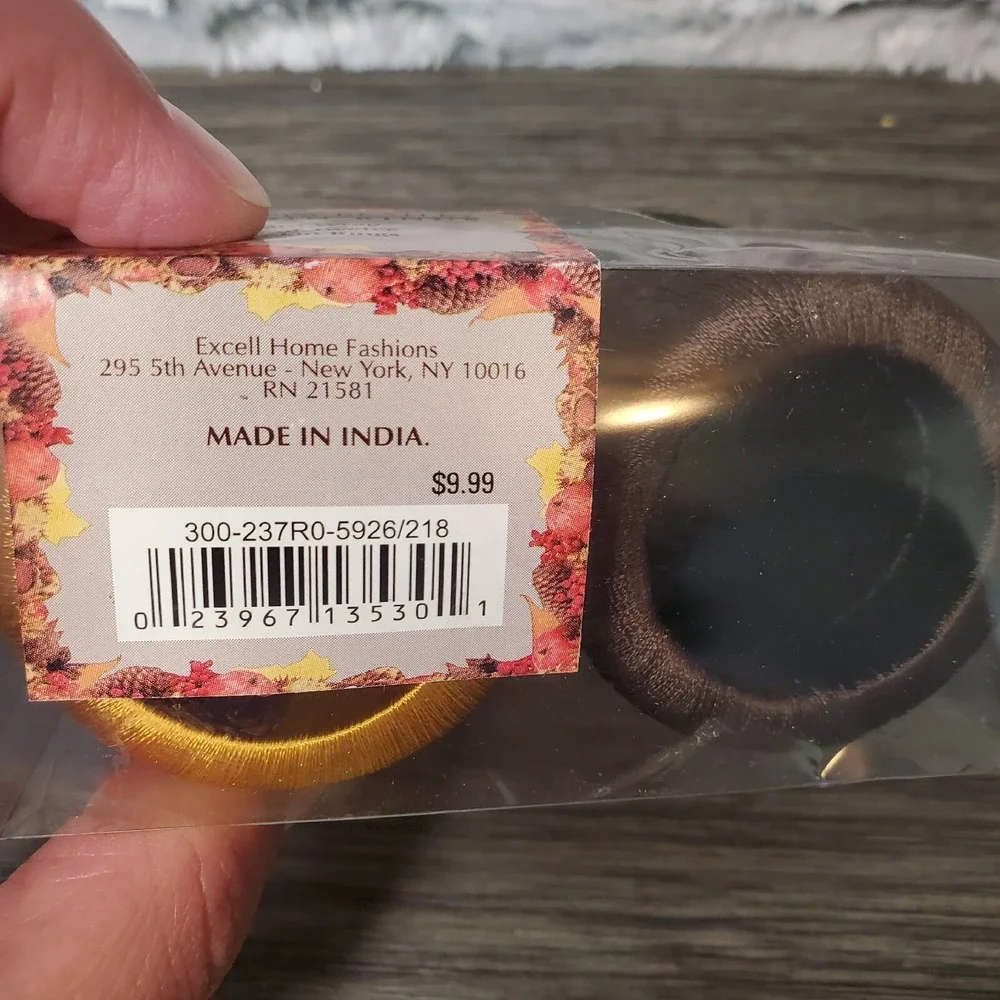 NEW Autumn Harvest Yarn Wrap Napkin Rings (Set of 12) Fall Colors